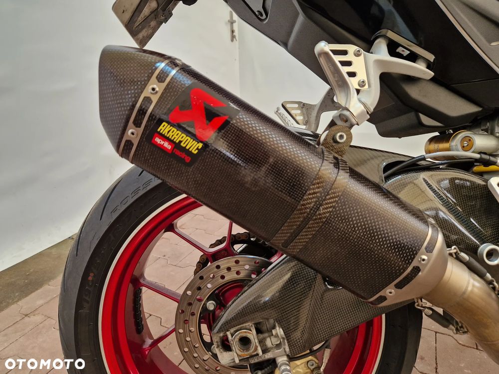 Aprilia RSV - 21