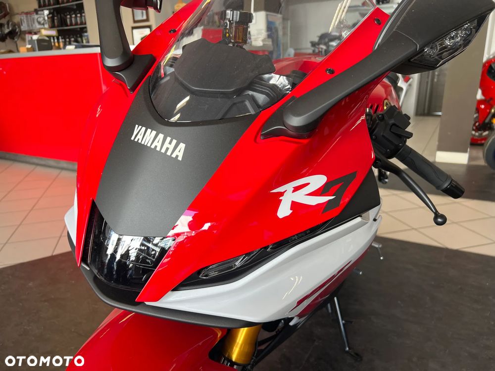 Yamaha R7 - 5