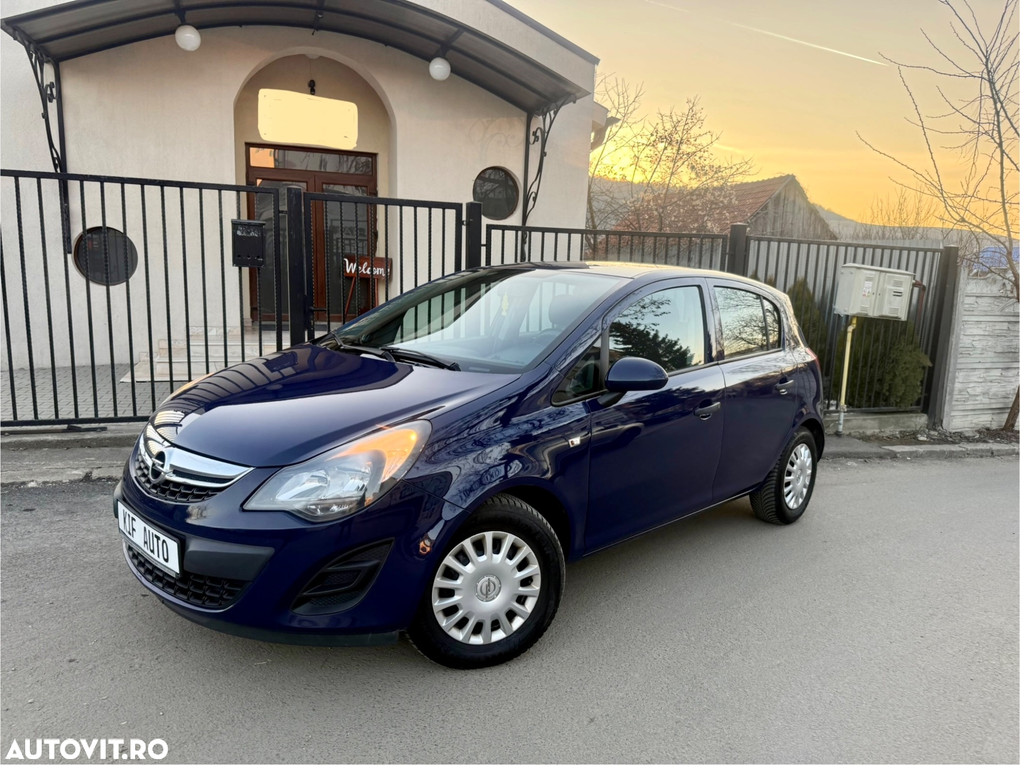 Opel Corsa 1.2 Enjoy - 21