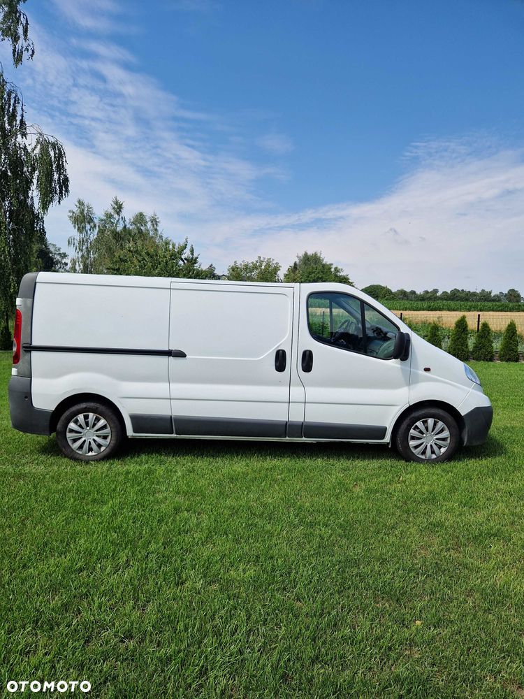 Opel Vivaro - 5