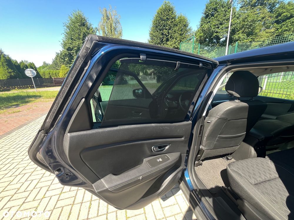 Renault Scenic TCe 140 GPF LIMITED - 26