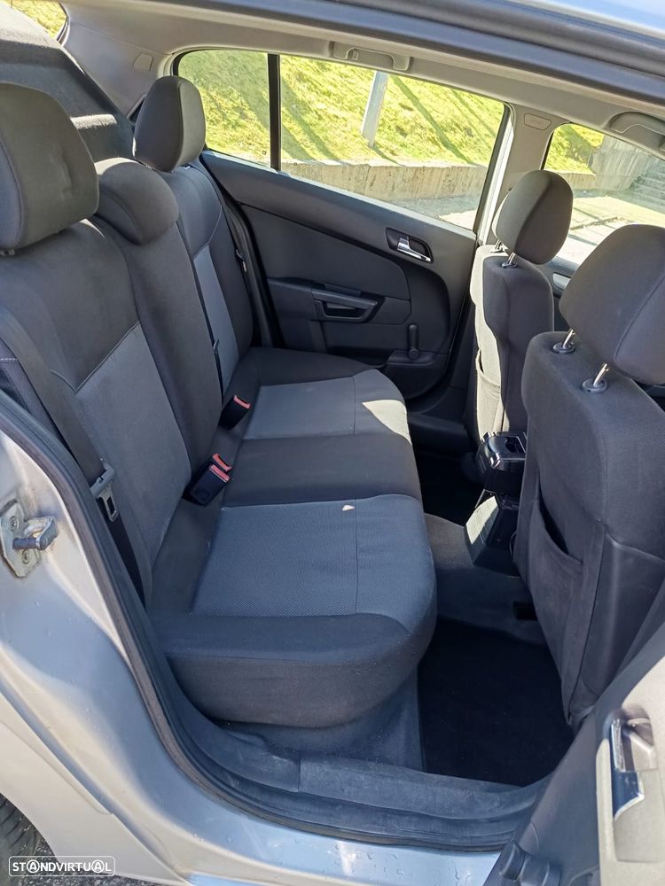 Opel Astra 1.7 CDTI Enjoy - 8