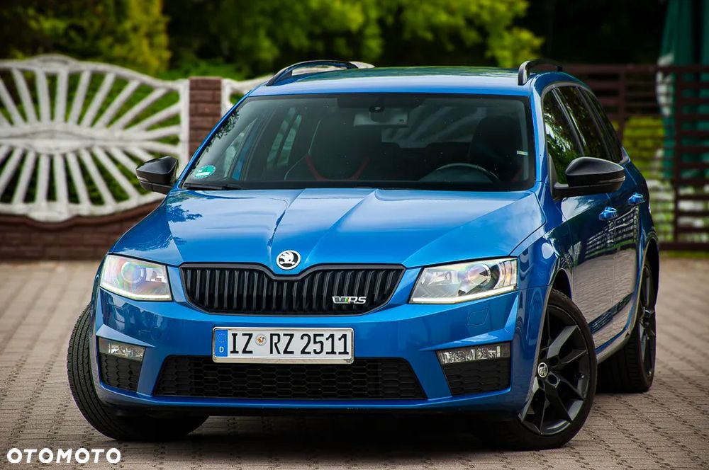 Skoda Octavia 2.0 TDI RS DSG - 1
