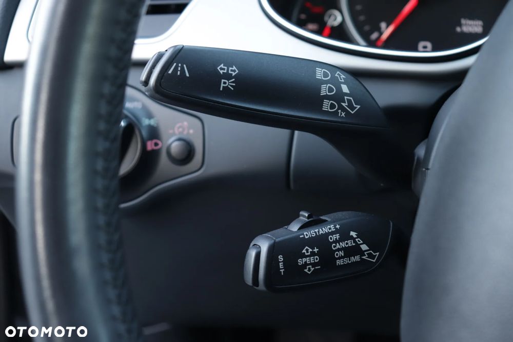 Audi A4 Avant 2.0 TDI ultra DPF Attraction - 21