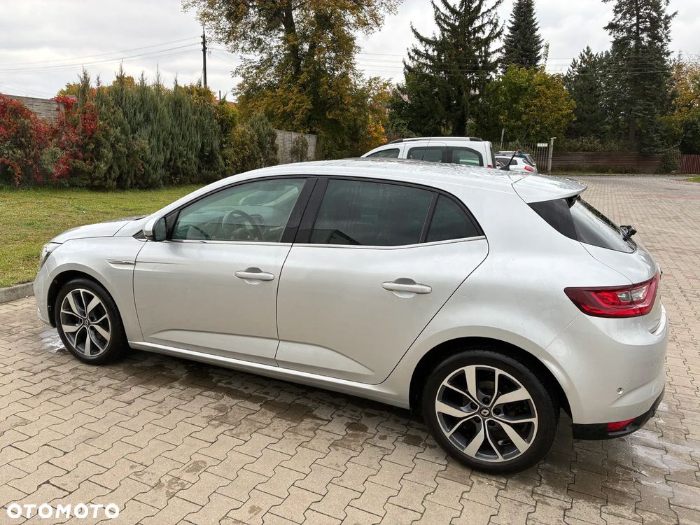 Renault Megane 1.2 Energy TCe Bose - 6
