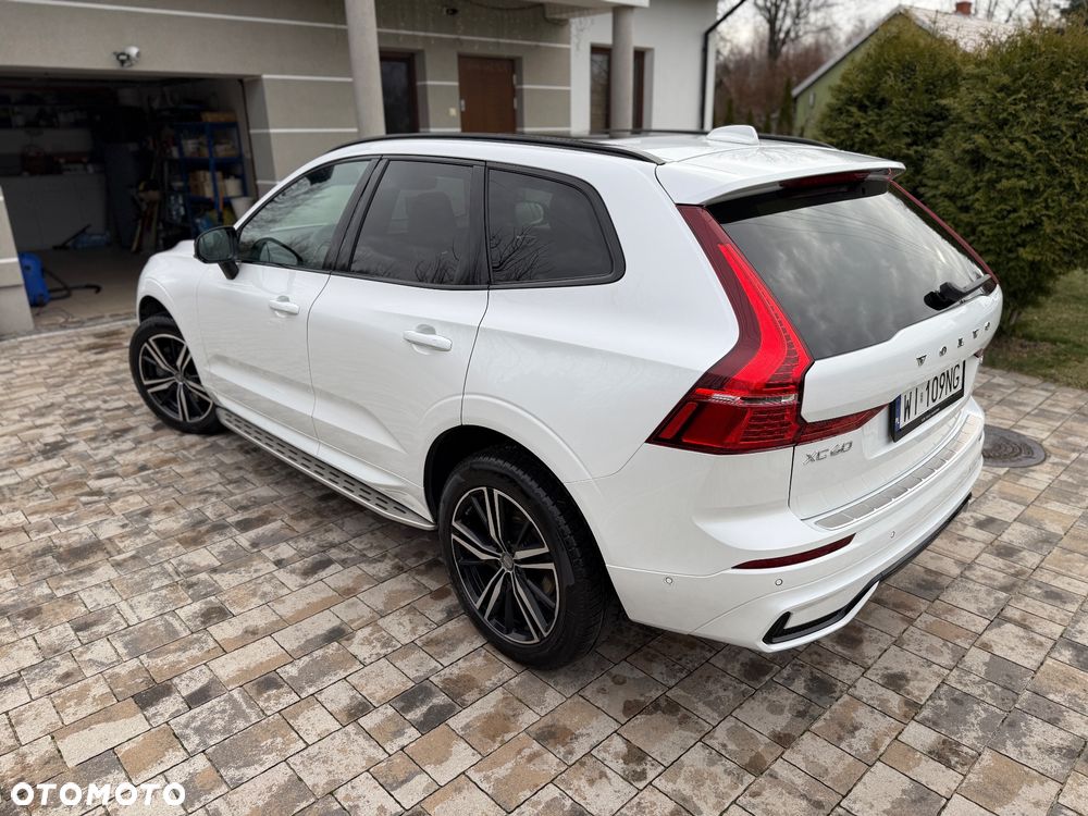 Volvo XC 60 B5 B AWD Ultimate Dark - 22