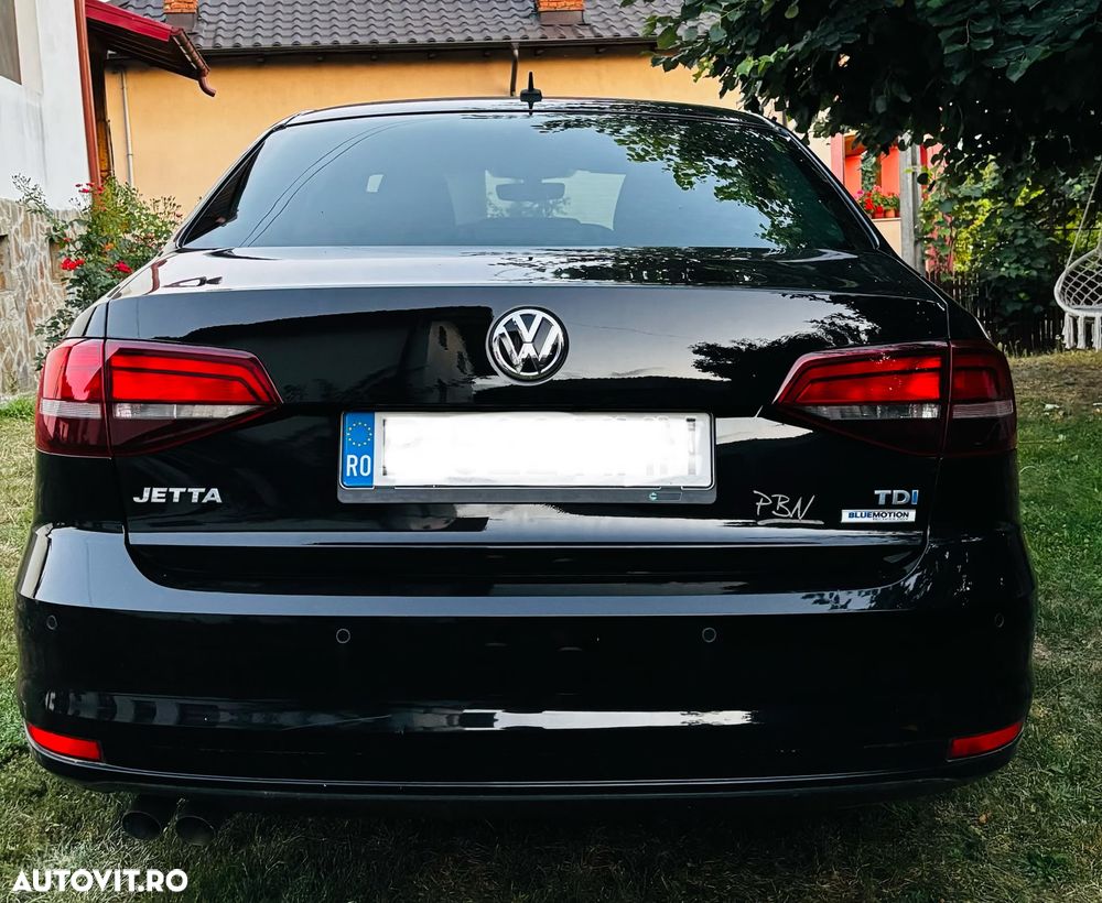 Volkswagen Jetta - 10