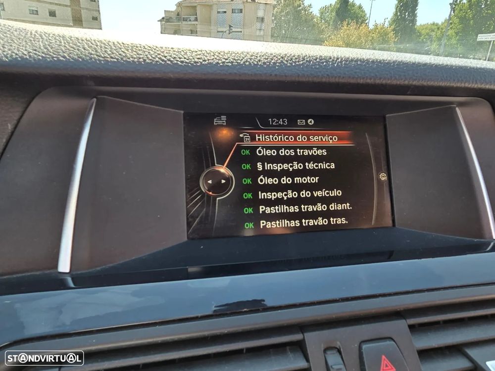 BMW 520 d Auto - 10