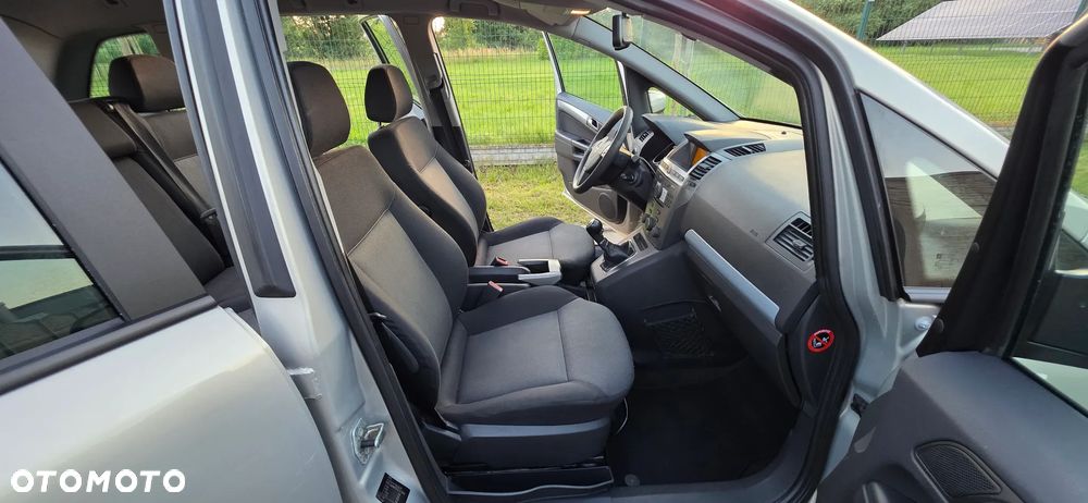 Opel Zafira 1.9 CDTI Edition Plus - 19