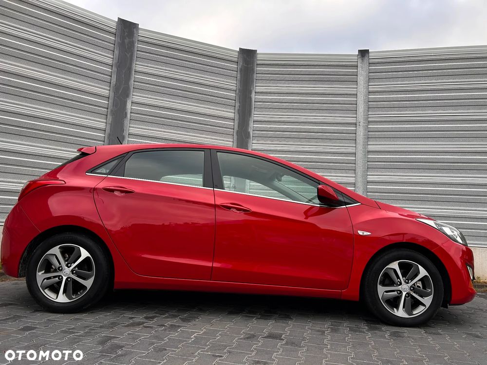 Hyundai i30 1.6 GDI Classic - 6