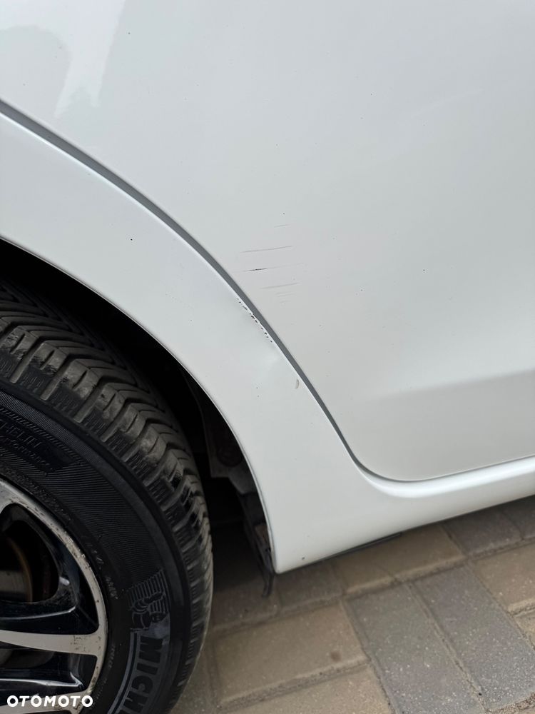Toyota Yaris 1.5 VVT-i Comfort - 4