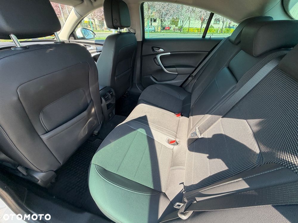 Opel Insignia 2.0 CDTI - 17