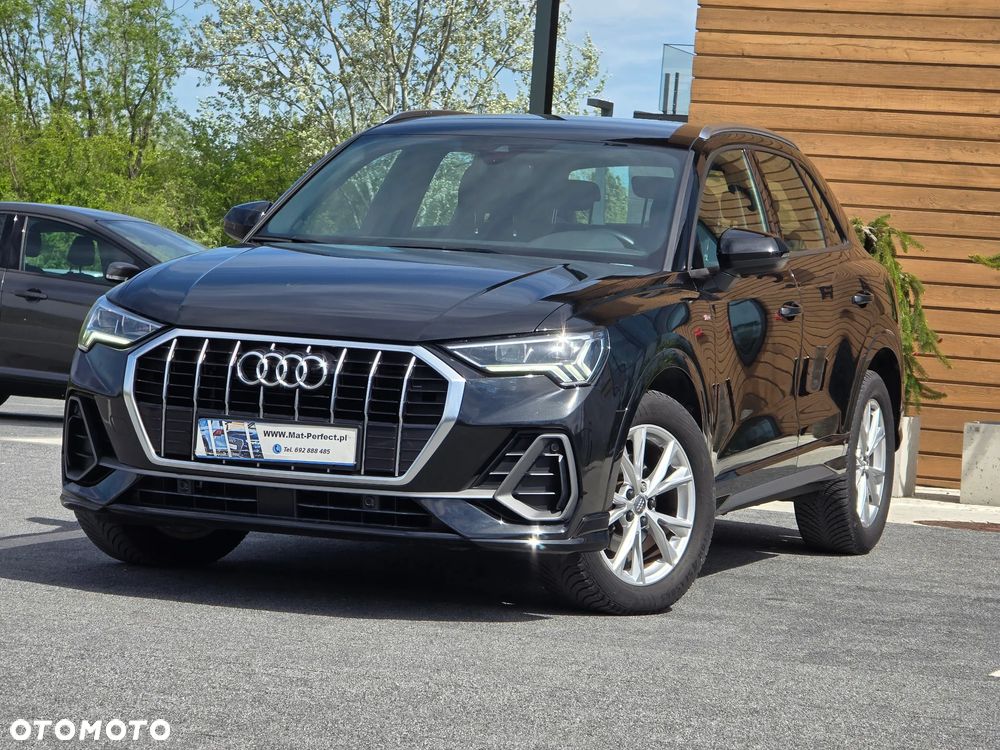 Audi Q3 2019 photo 2