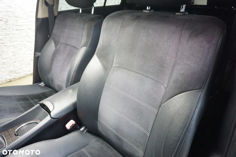 Toyota Avensis 1.8 Life - 24