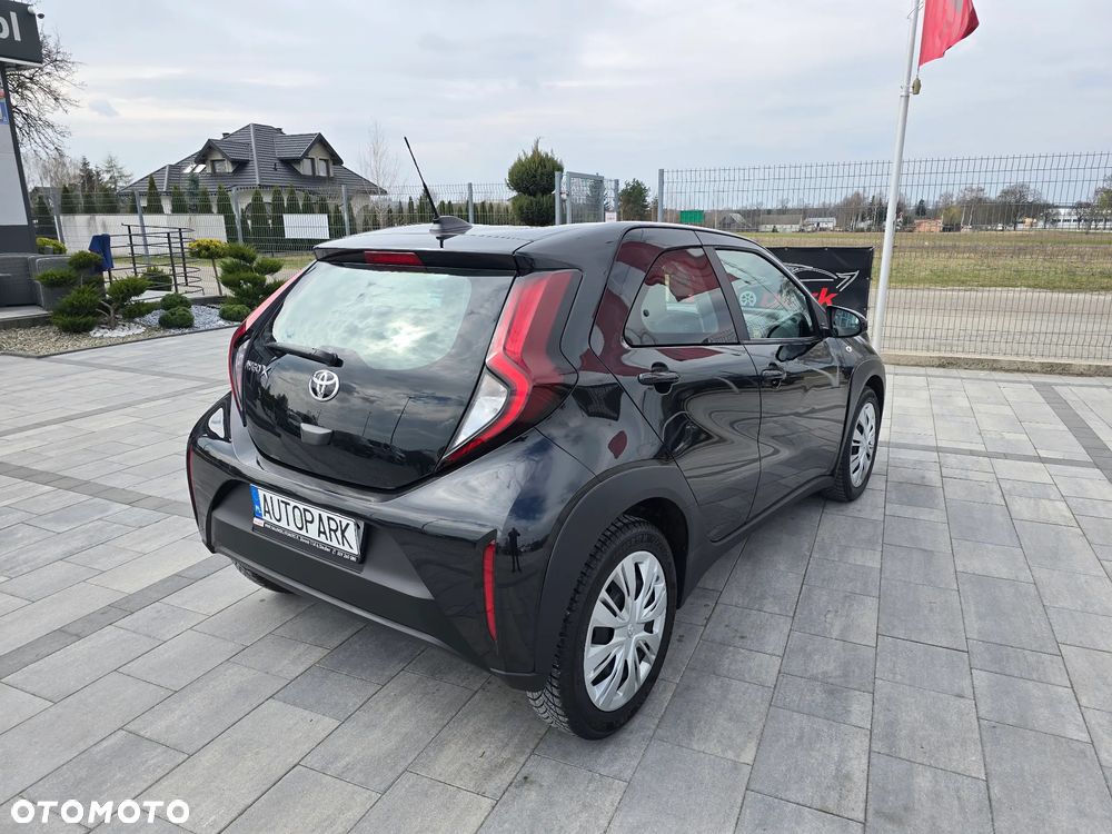 Toyota Aygo X 1.0 VVT-i Comfort CVT - 11