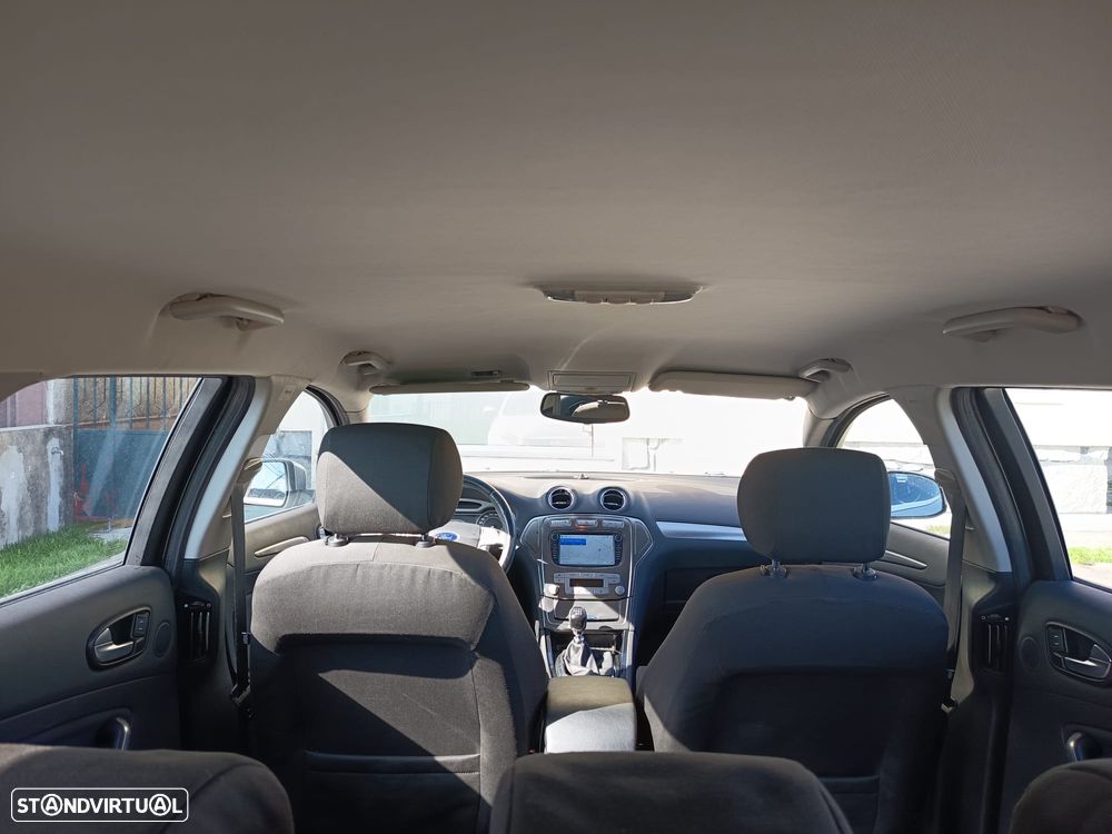 Ford Mondeo SW 1.8 TDCi Titanium - 13