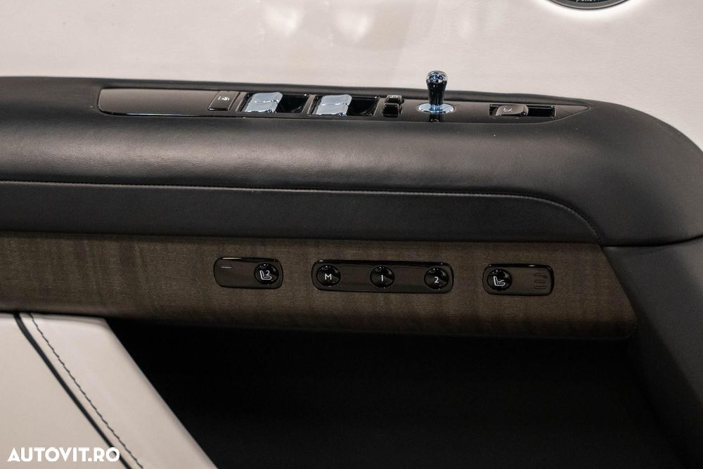 Rolls-Royce Ghost - 33