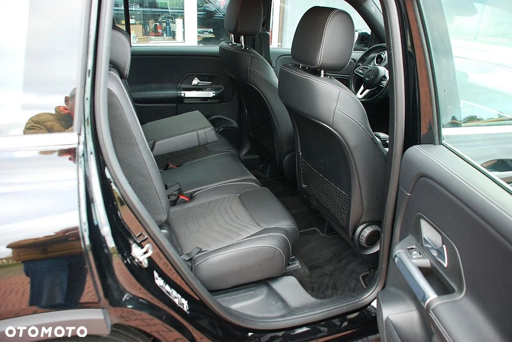 Mercedes-Benz GLB 200 d Progressive 8G-DCT - 13