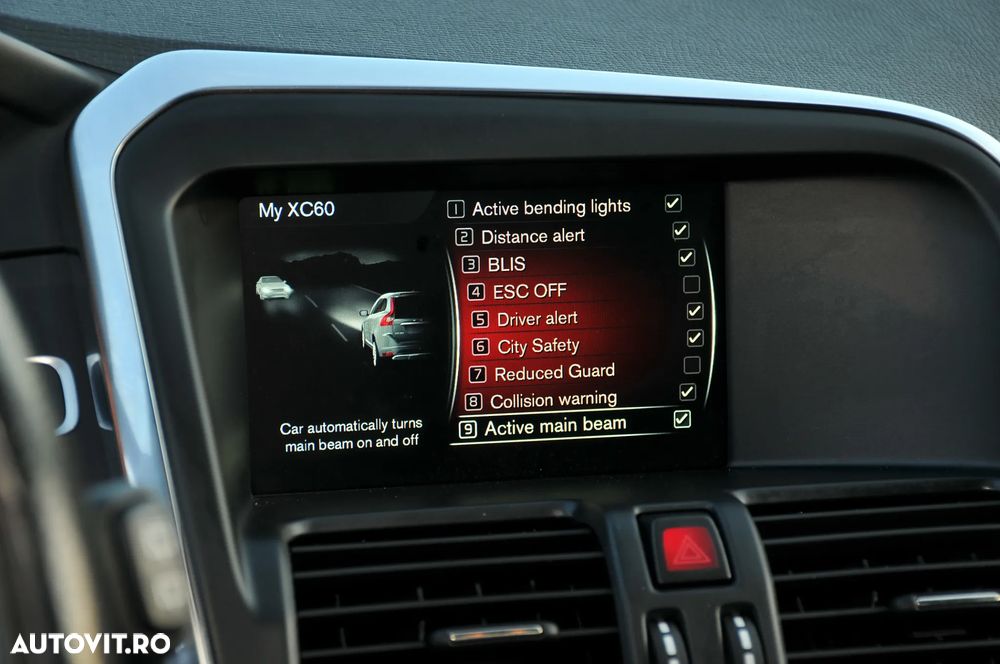 Volvo XC 60 D4 AWD Geartronic Linje Inscription - 35