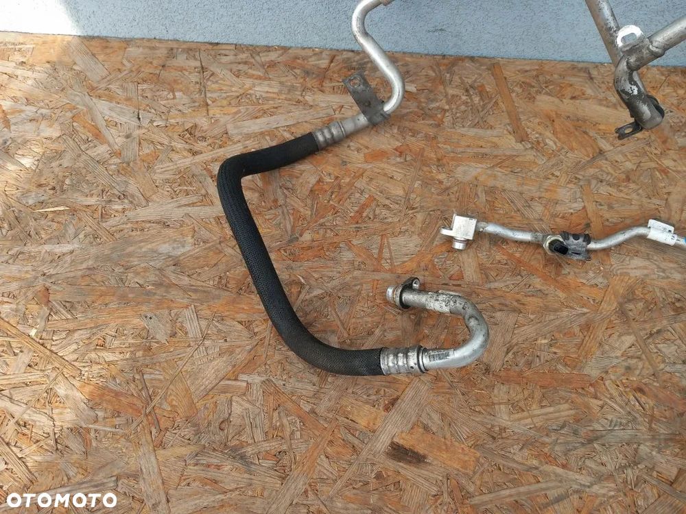 Przewód Klimatyzacji Rurka Wąż Renault Trafic III Lift Talento NV300 2020r 2.0 DCI 924803885R - 2
