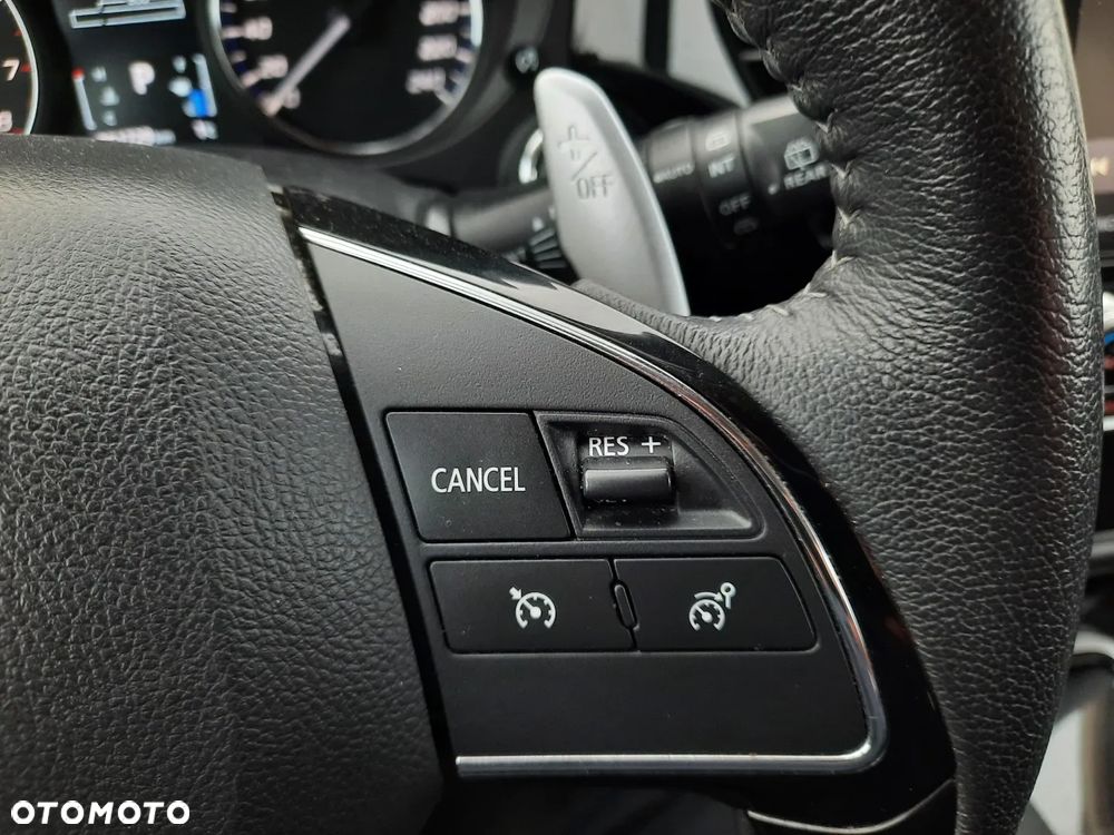 Mitsubishi Outlander 2.0 Intense Comfort 4WD CVT - 27