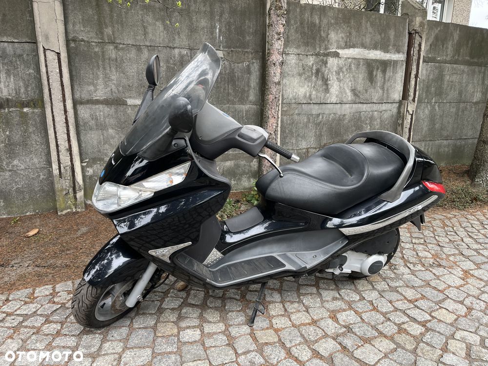 Piaggio X8 - 8