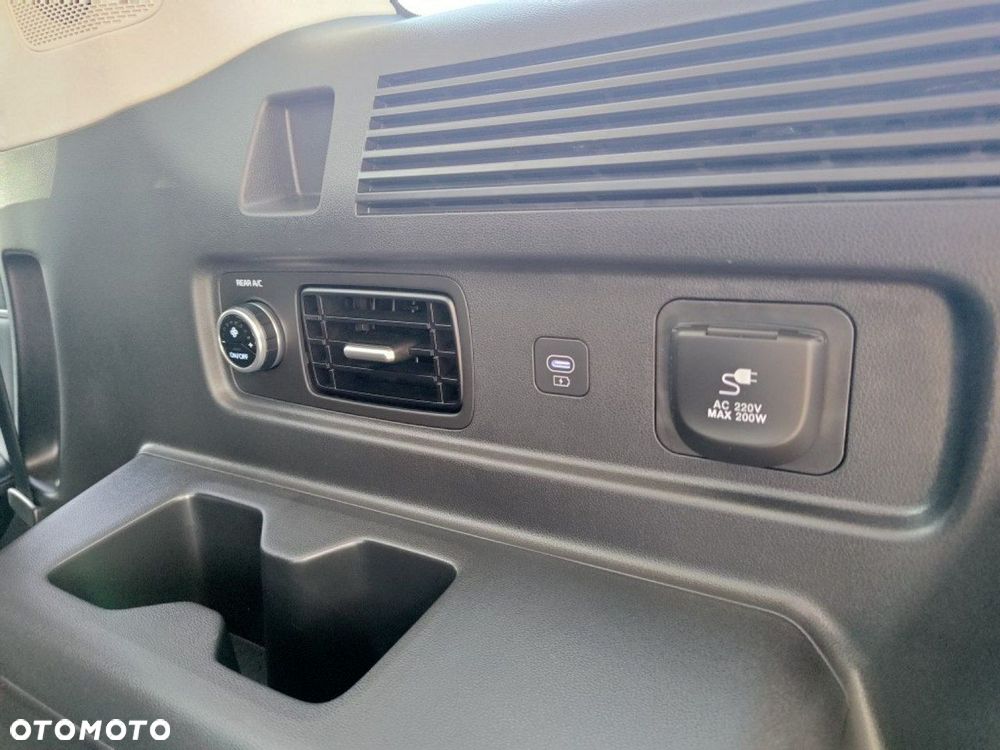 Hyundai Santa Fe 1.6 T-GDI HEV Platinum 4WD 7os - 31