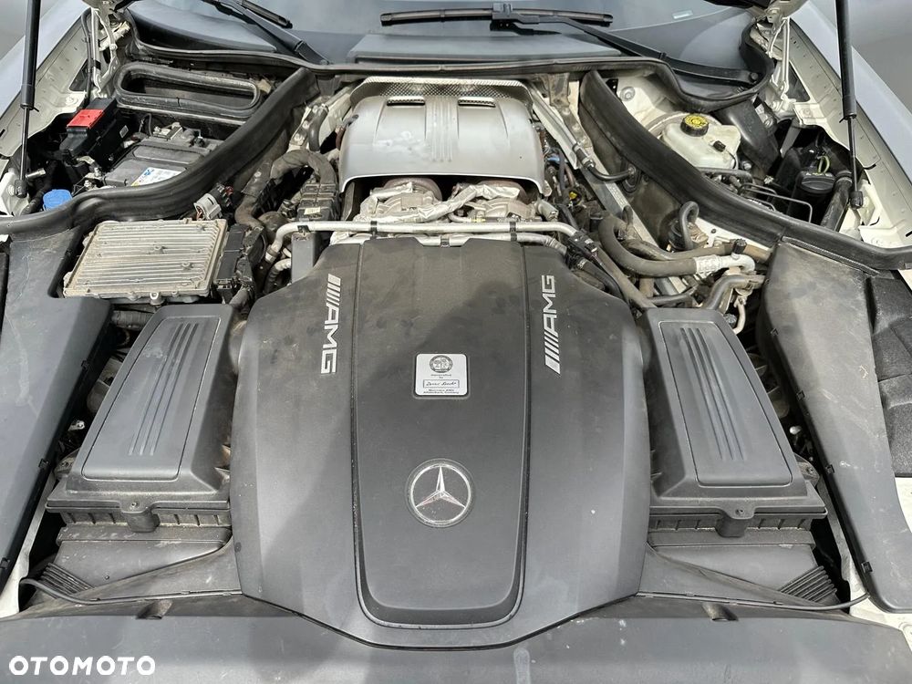 Mercedes-Benz AMG GT S - 9