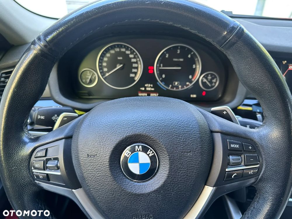 BMW X4 xDrive20d xLine - 12