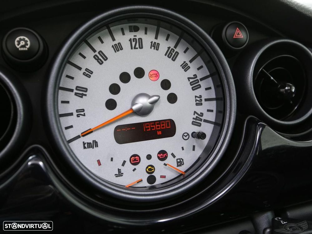 MINI 3 Portas One 1.4 D - 14