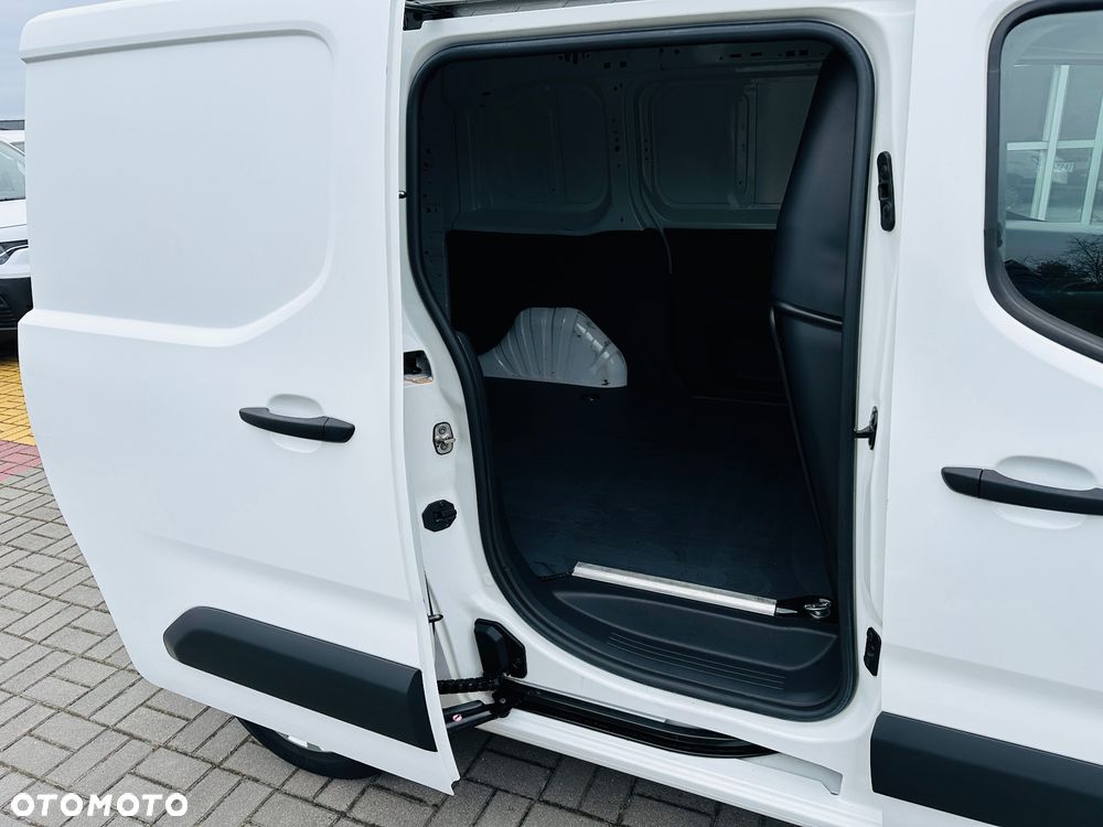 Toyota Proace City 1.5 D-4D  2,3t Active - 14