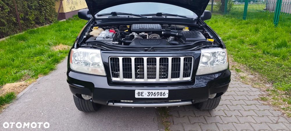 Jeep Grand Cherokee - 8