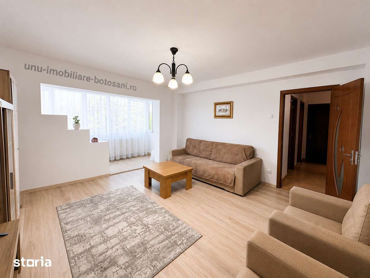 Apartament cu 3 camere decomandat – Zona Stejari, Botoșani - 74,32 Mp — fotografia 2