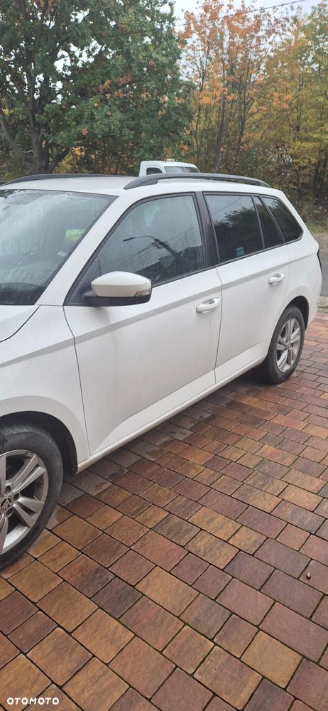 Skoda Fabia 1.0 Active - 1