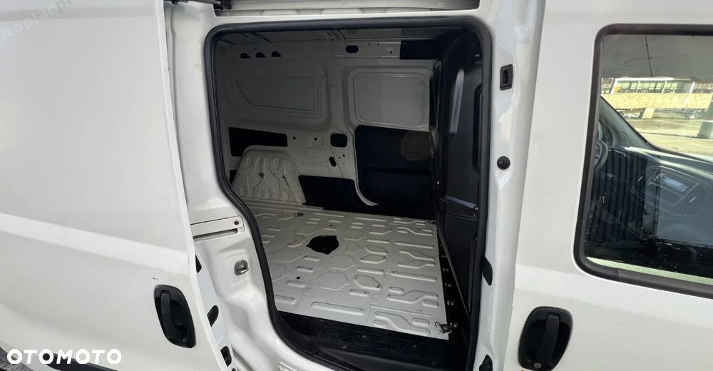 Fiat Doblo - 16