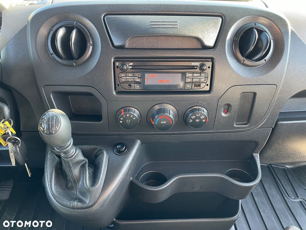Renault Master - 30