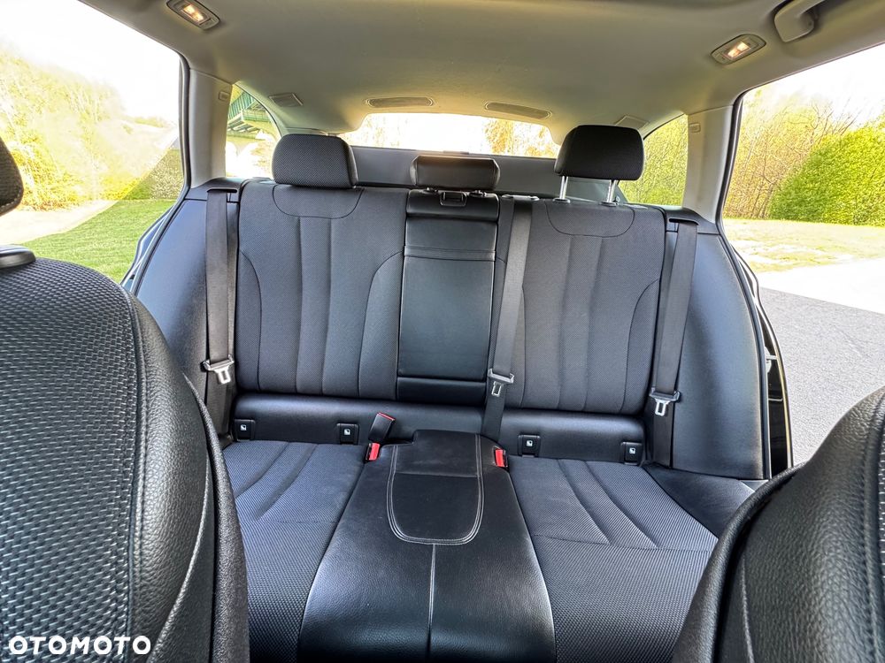 BMW Seria 5 - 21