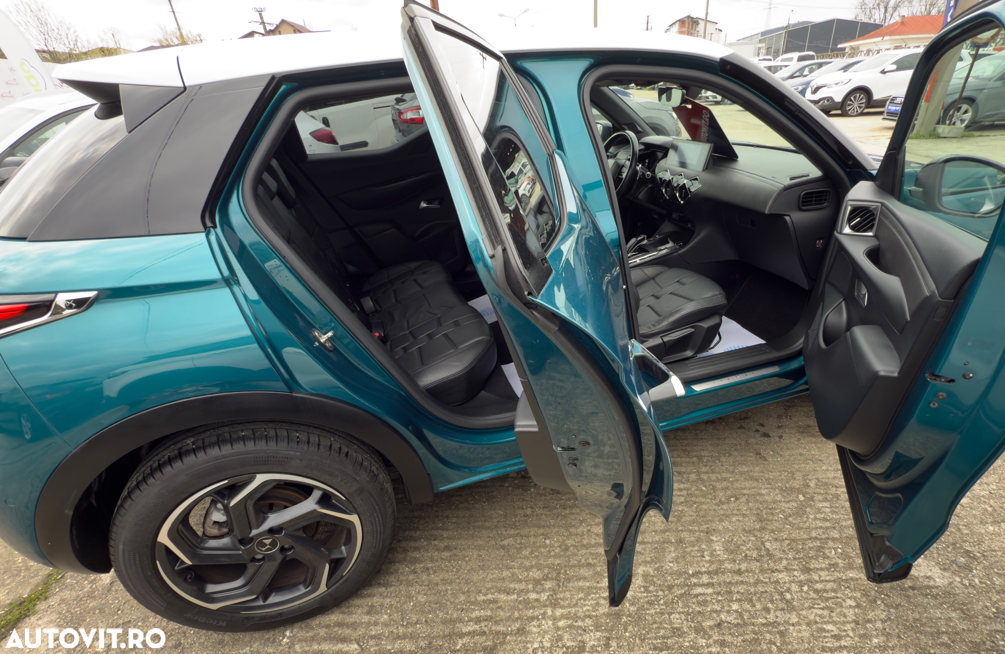 DS Automobiles DS 3 Crossback - 15