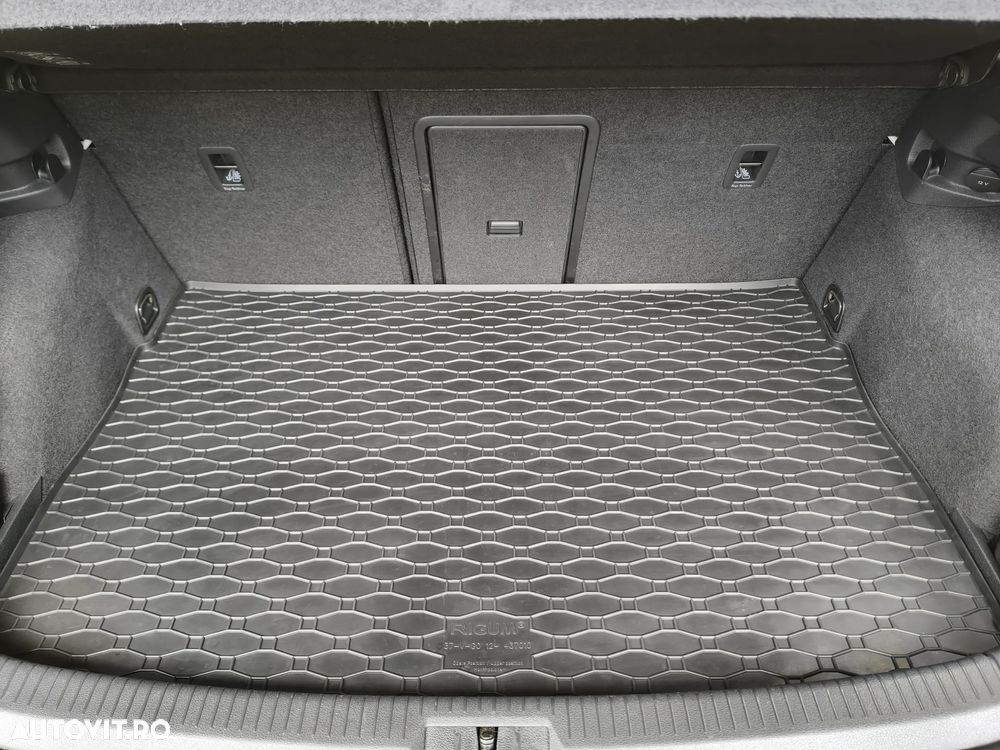 Volkswagen Golf 2.0 TDI (BlueMotion Technology) Highline - 9