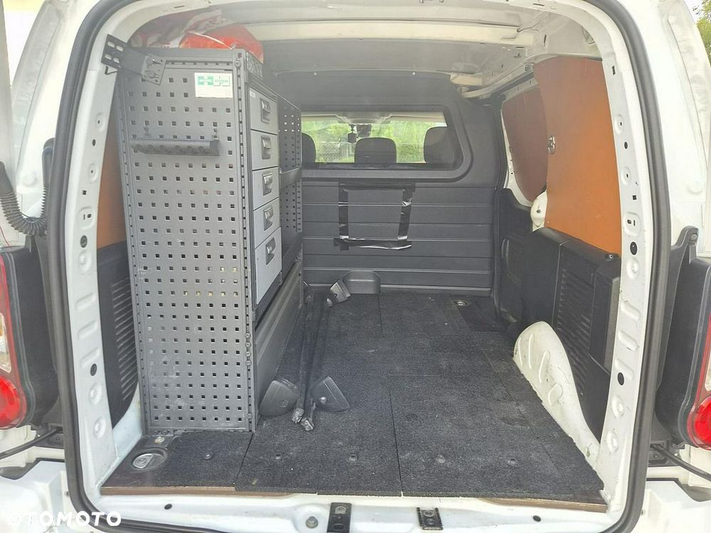 Peugeot Partner - 23