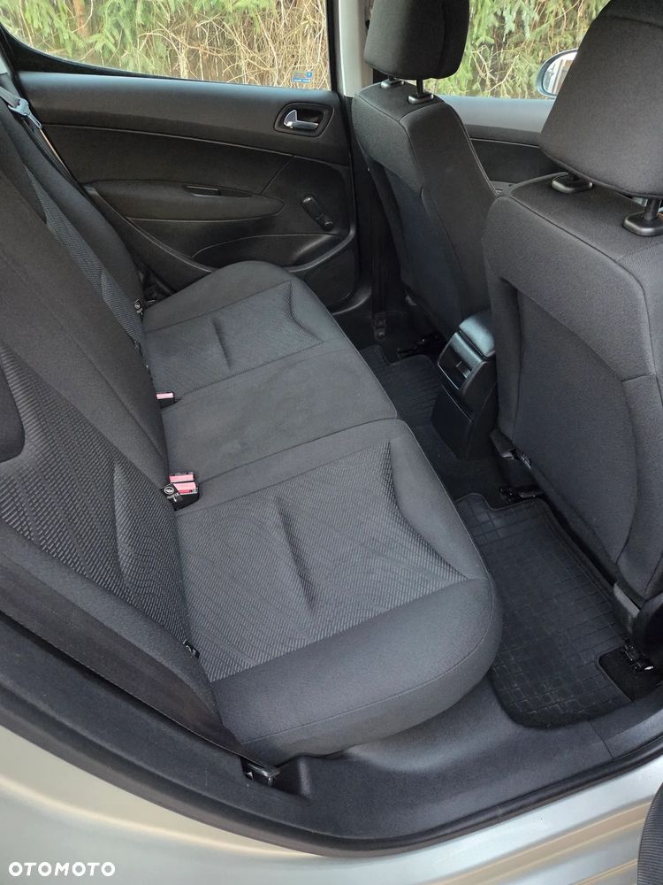 Peugeot 308 - 10