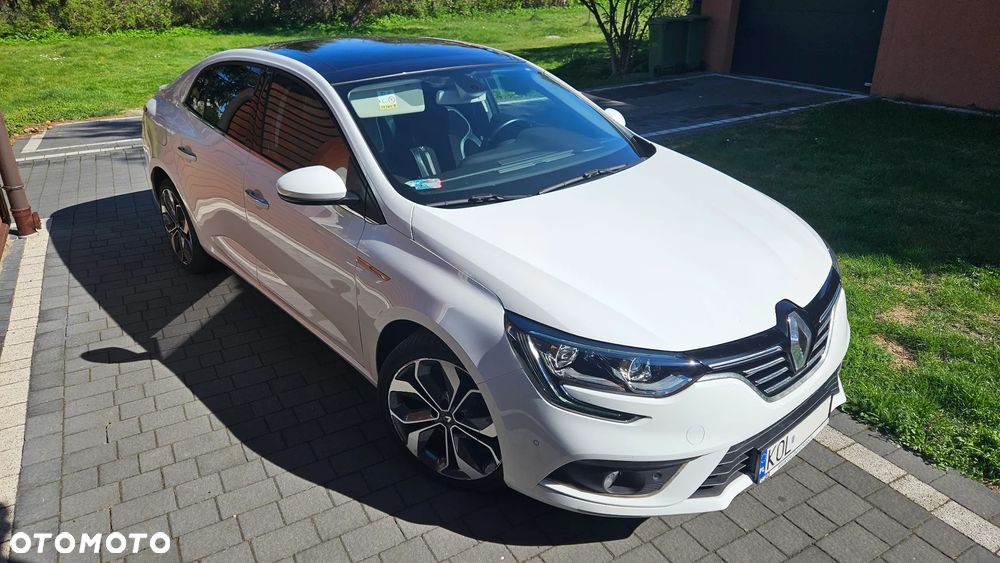 Renault Megane 1.6 SCe Intens - 11