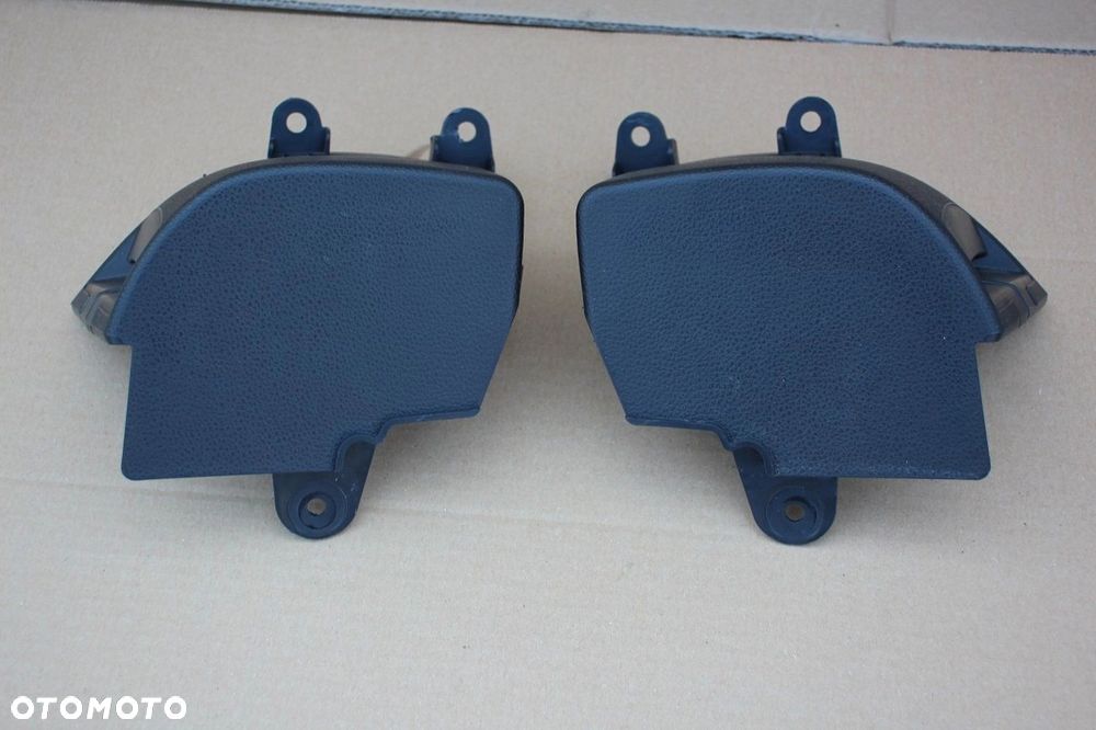 Osłona osłony pasów tył BMW 1 e82 prawy lewy czarne 2996107 2996108 - 1