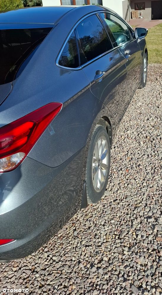 Hyundai i40 2.0 GDI Classic - 10