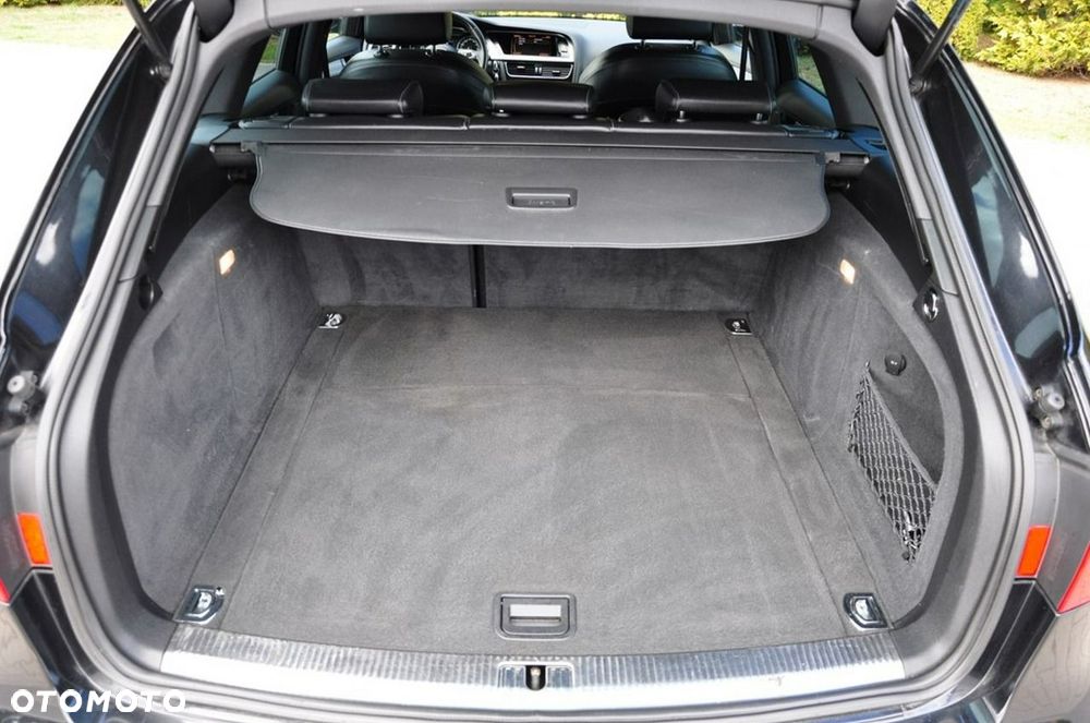 Audi A4 Avant 3.0 TDI DPF multitronic S line Sportpaket - 25