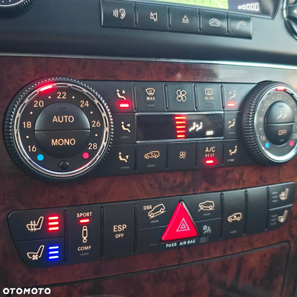 Mercedes-Benz ML 450 CDI 4Matic 7G-TRONIC DPF Grand Edition - 34