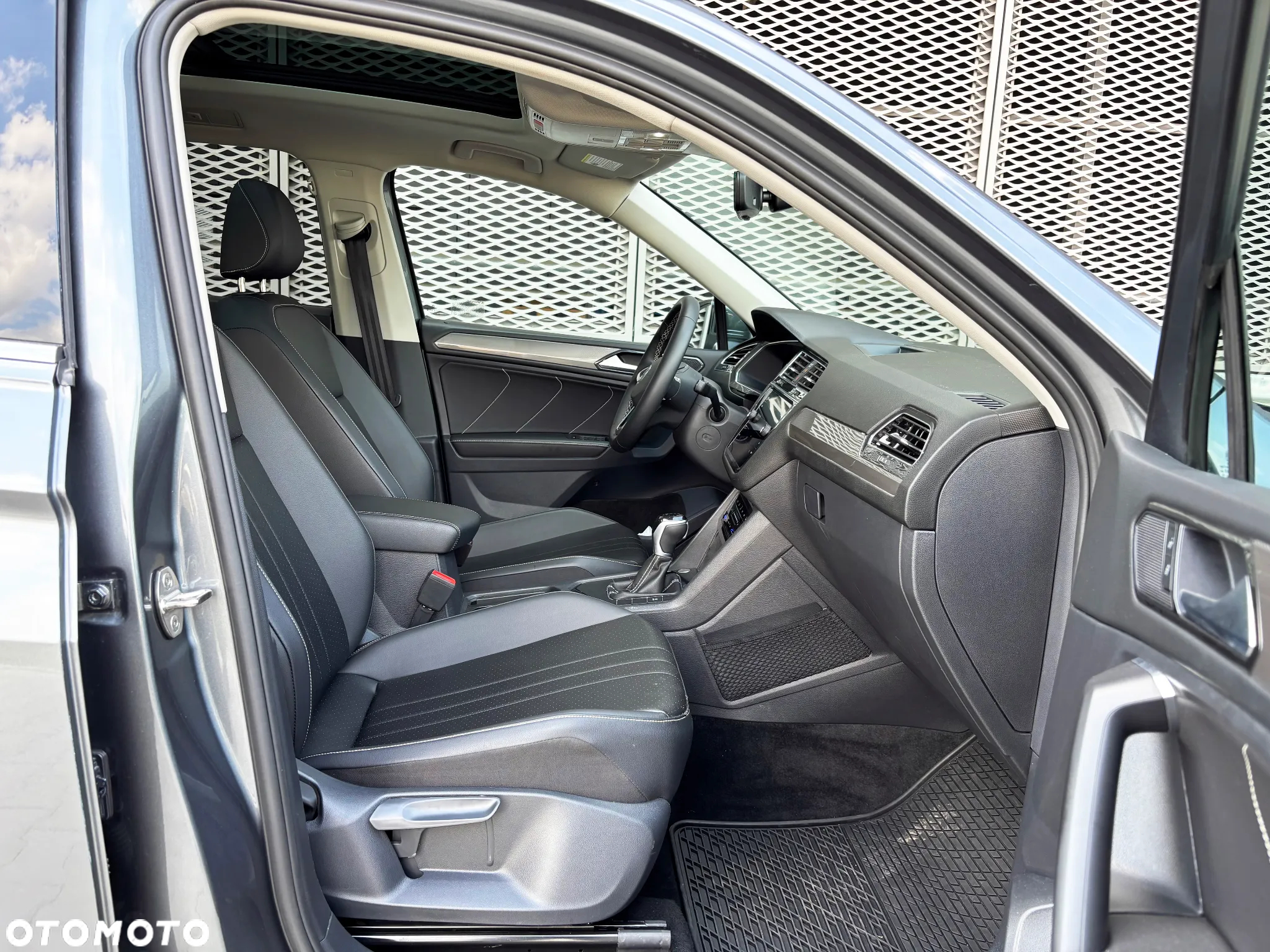 Volkswagen Tiguan Allspace 2.0 TSI 4Mot R-Line DSG - 12