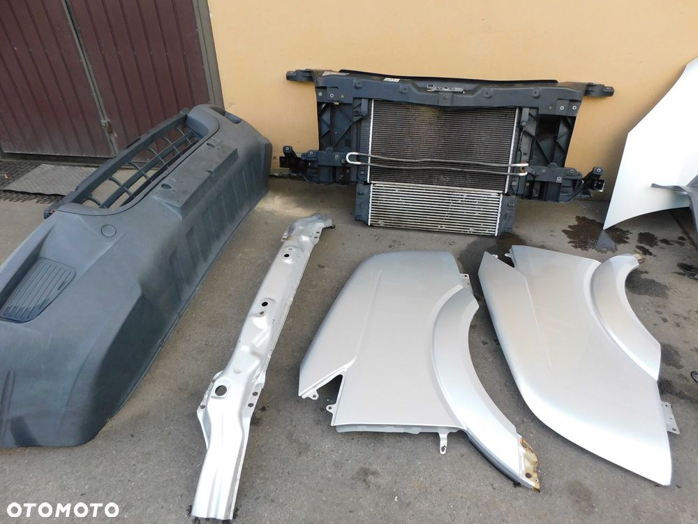 VW Crafter 2.5 przód kompletny maska chłodnice zderzak lampy błotniki - 5