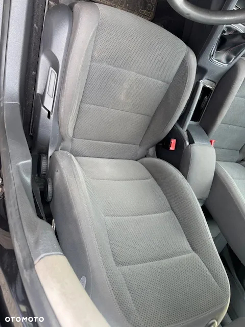 Volkswagen Golf 1.9 TDI Comfortline - 10