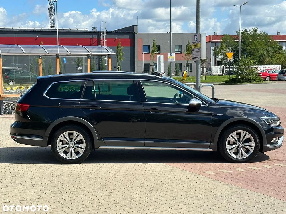 Volkswagen Passat Alltrack 2.0 TDI SCR DSG 4Motion - 5